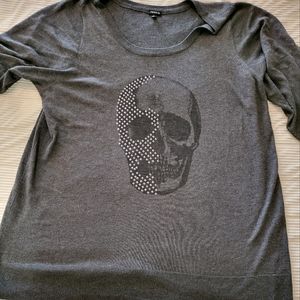 Torrid skull sweater size 4X